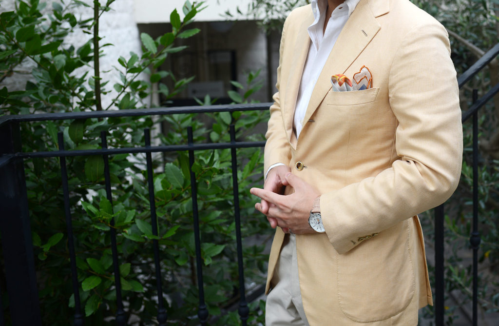 華やかな色のジャケットを着こなすには Brioni & Spacca Neapolis Ties